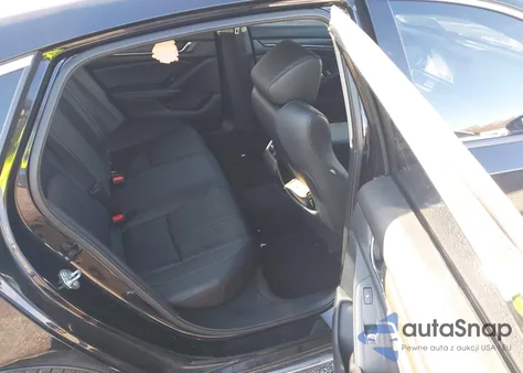 2020 Honda Accord Touring z USA, uszkodzony, nr VIN 1HGCV2F97LA008905